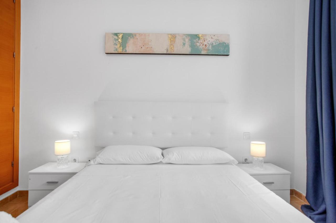 Апартаменты Ocean Blue, Next To The Ocean, Fast Wi-Fi Лос-Абригос Экстерьер фото