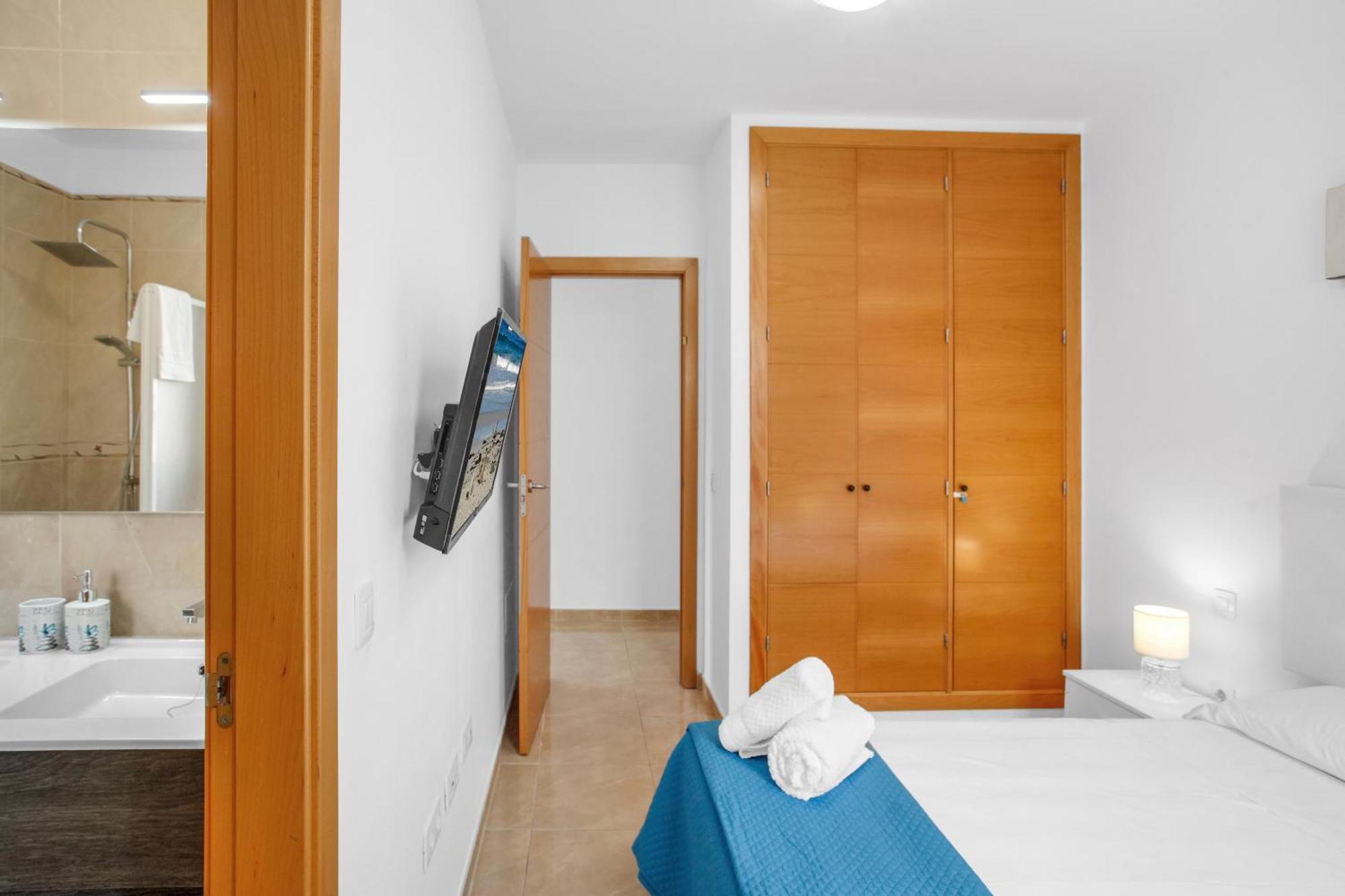 Апартаменты Ocean Blue, Next To The Ocean, Fast Wi-Fi Лос-Абригос Экстерьер фото